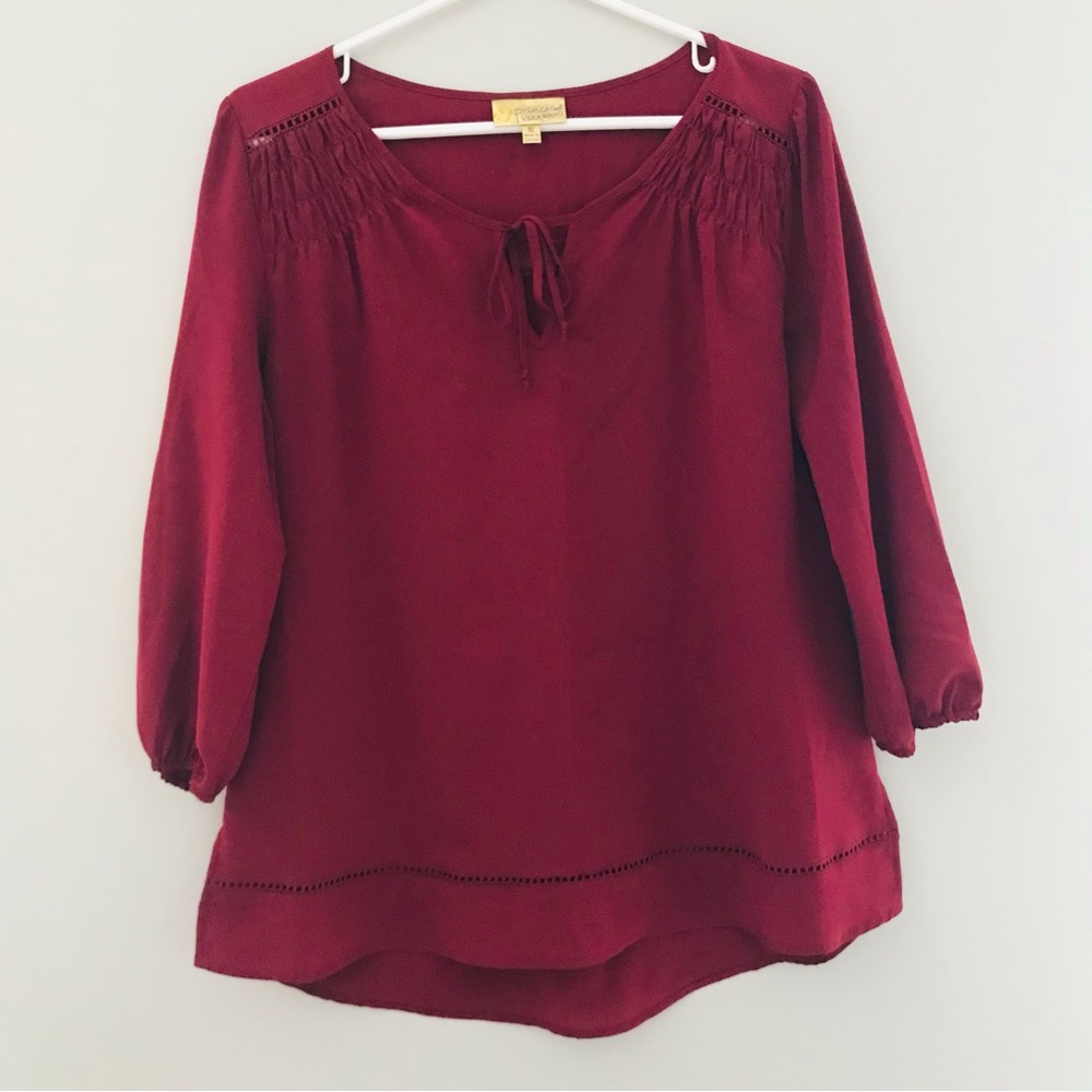 Princess Vera Wang, Size M, Burgundy, 3/4 Sleeve Peasant Blouse